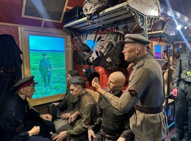 Курсанты в ЛНР встретили интерактивный Поезд Победы