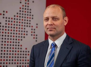 Директор Центра «ВОИН» поздравил курсантов с Днём флага Российской Федерации!