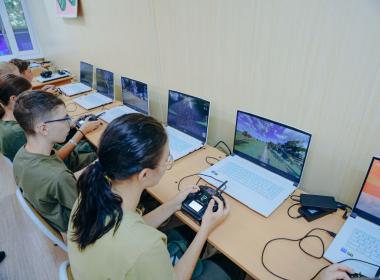 Управляем будущим в День ВВС