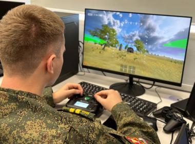 Инструкторы центра «ВОИН» обучают курсантов ВУЦ ЧГУ им. И.Н. Ульянова тактической медицине и управлению беспилотниками