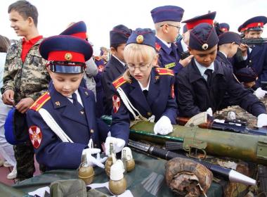 Кузбасские кадеты приняли клятву Родине и прошли мастер-классы Центра «ВОИН»